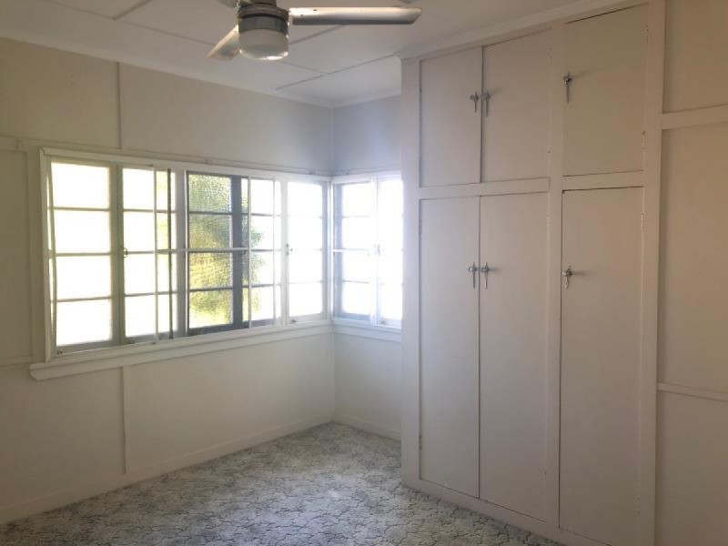6 MacGregor Street, The Range QLD 4700